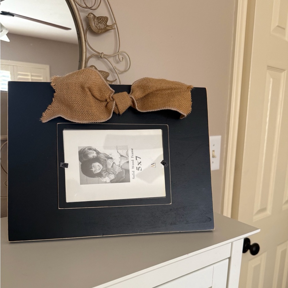 Solid Wood Frame. - Picture 2 of 3